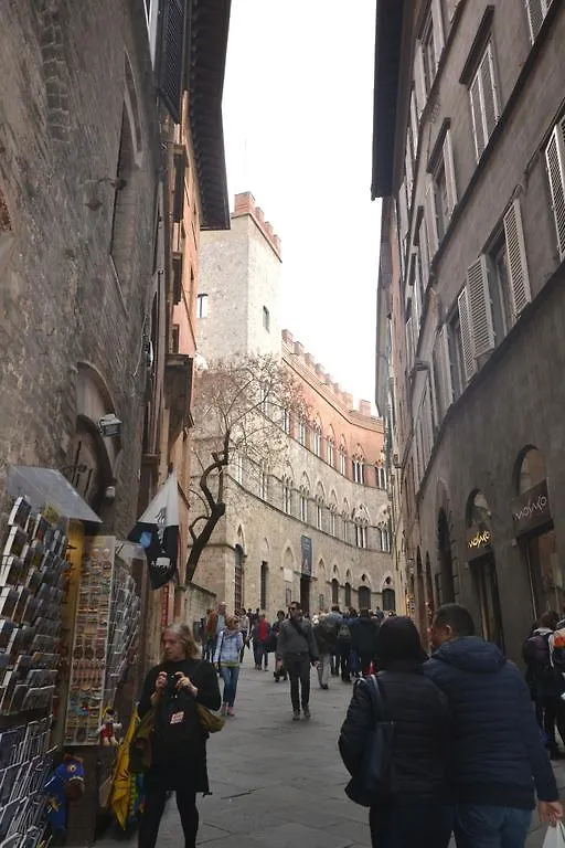 Appartamento Del Campo Siena Italy